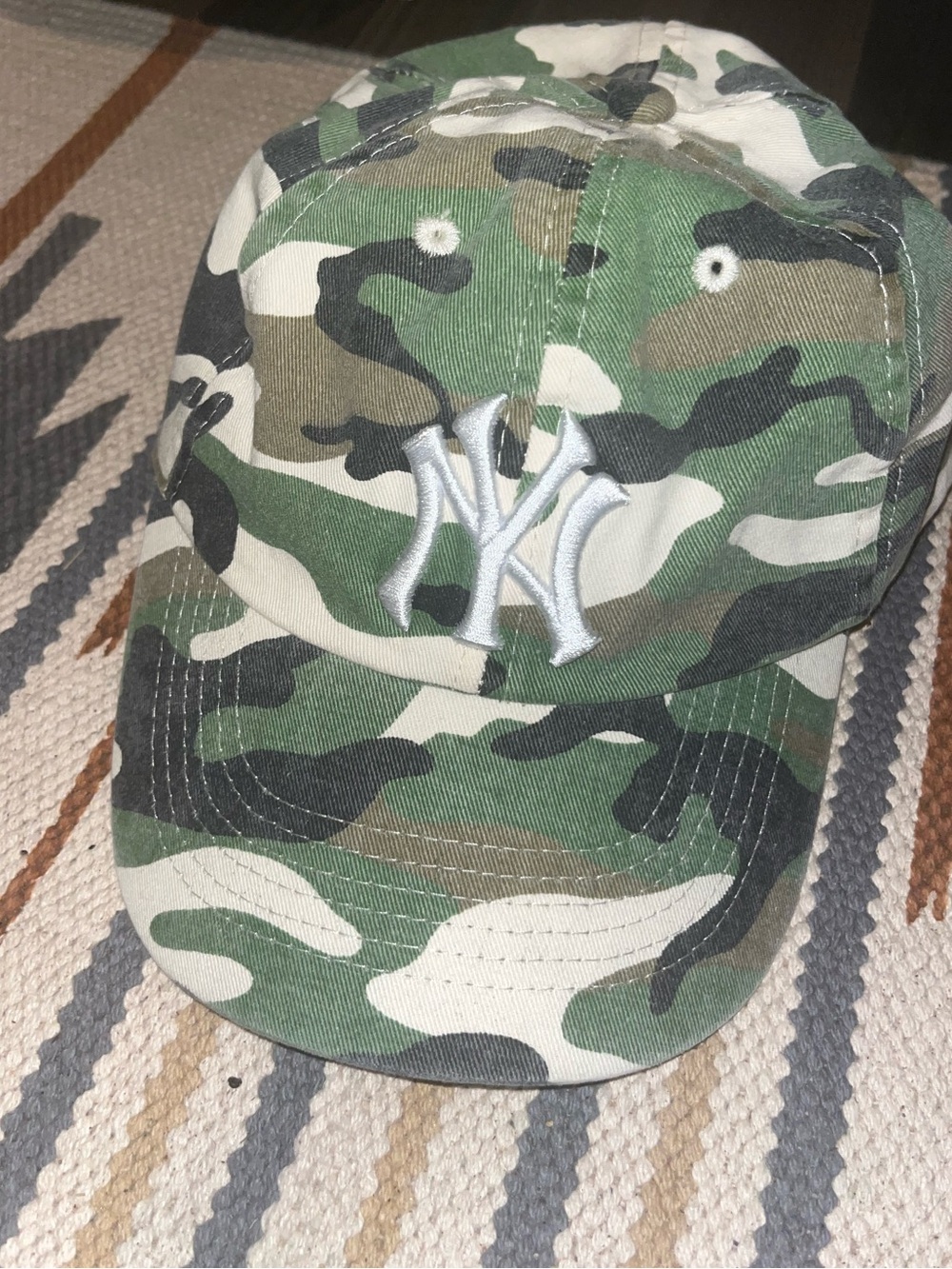 MLB Budweiser New York Yankees old school camo ballcap